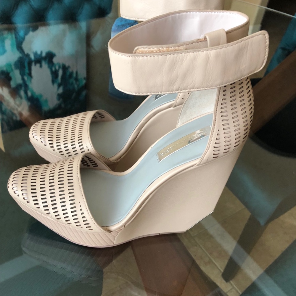 BCBGMAXAZRIA Platform Parfait Wedge.